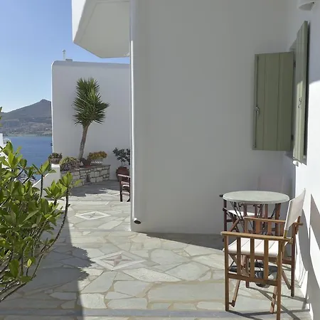 Hara Studios And Naousa (Paros)