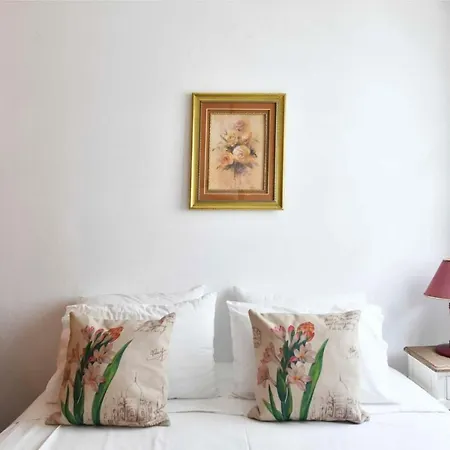 Hara Studios And Aparthotel